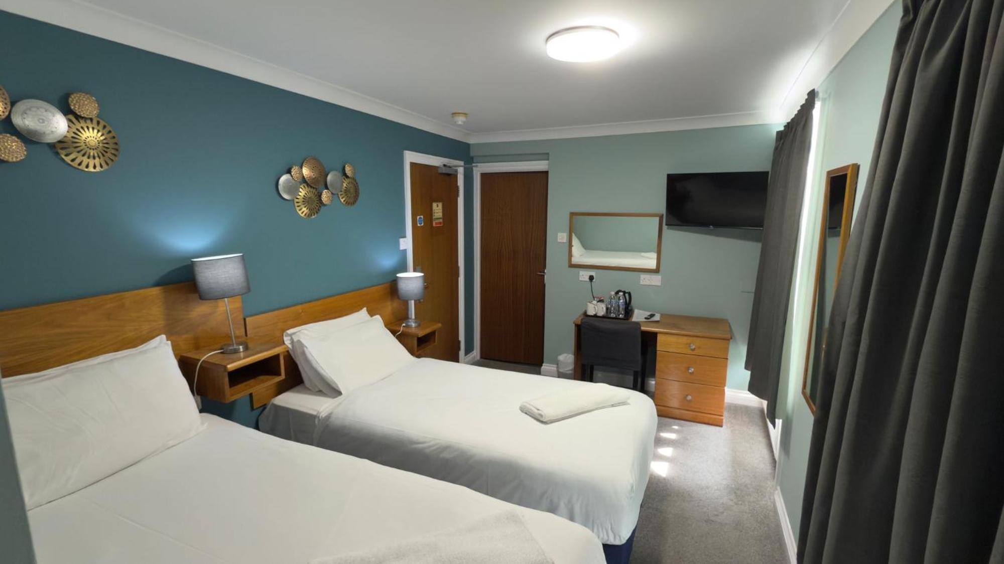 יאוביל The Terrace Lodge Hotel מראה חיצוני תמונה