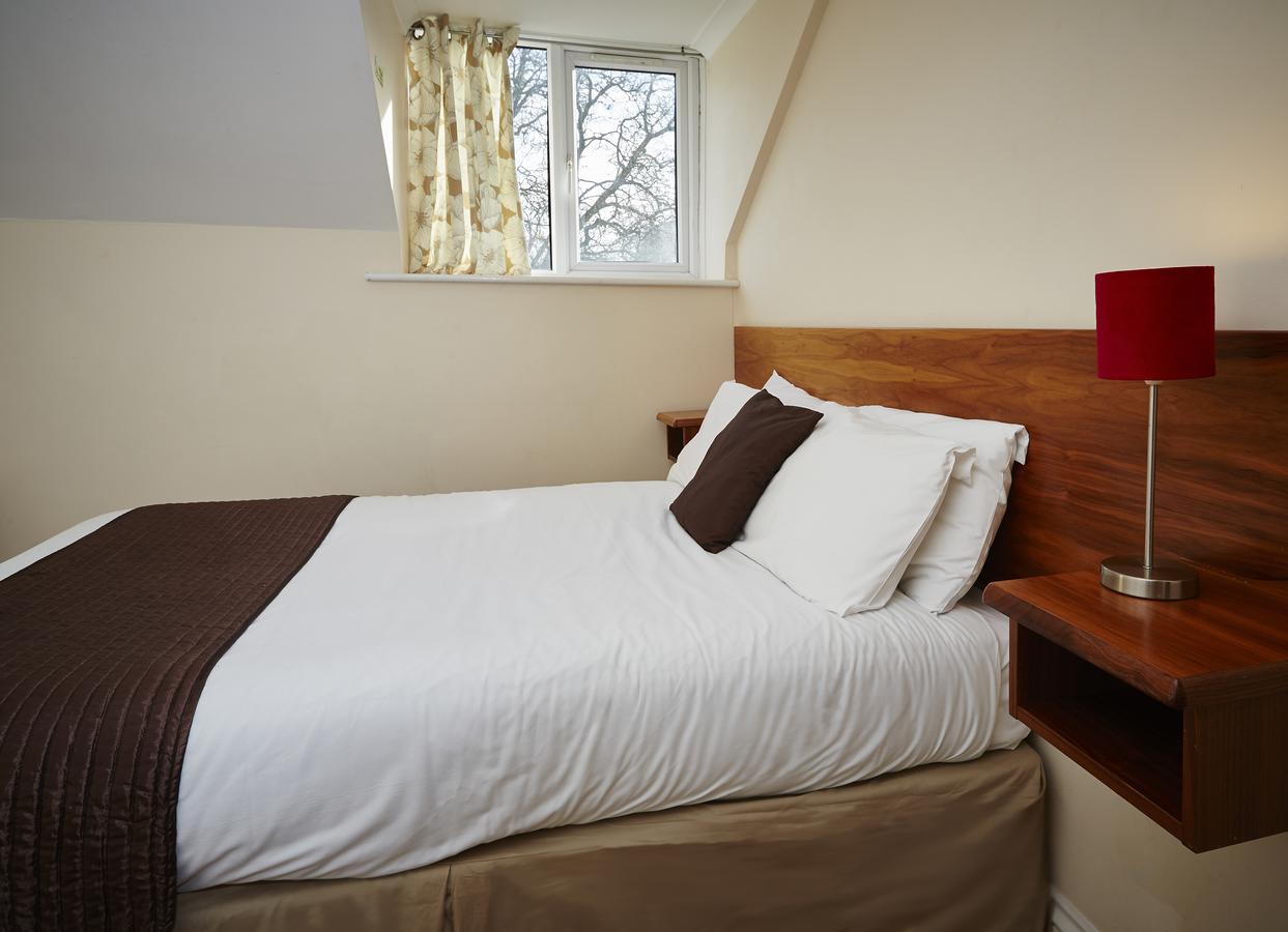 יאוביל The Terrace Lodge Hotel מראה חיצוני תמונה